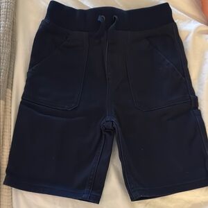 NWOT Hanna Andersons boys shorts size 5.